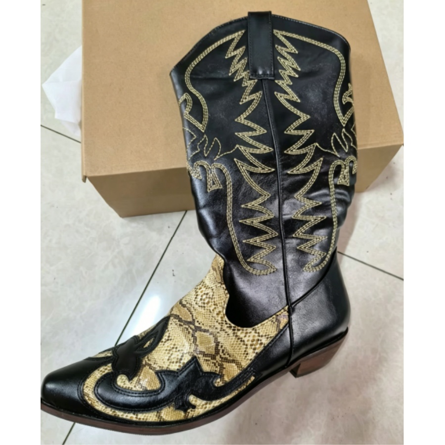 Western Cowgirl Boot - Haftowane kowbojki w stylu western, retro,