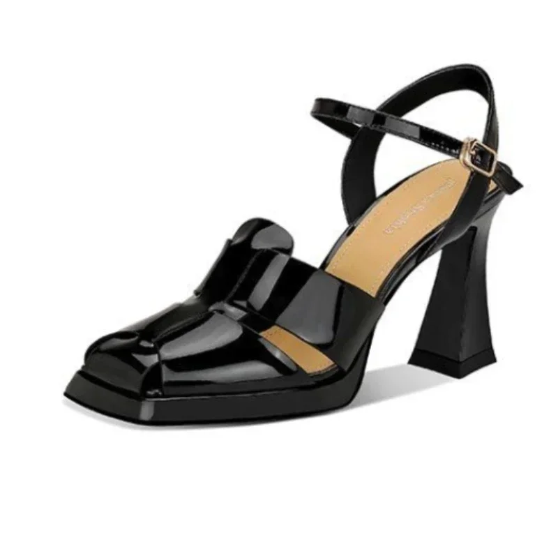 Women Shoes Model - Damskie sandały na wysokim obcasie, modne