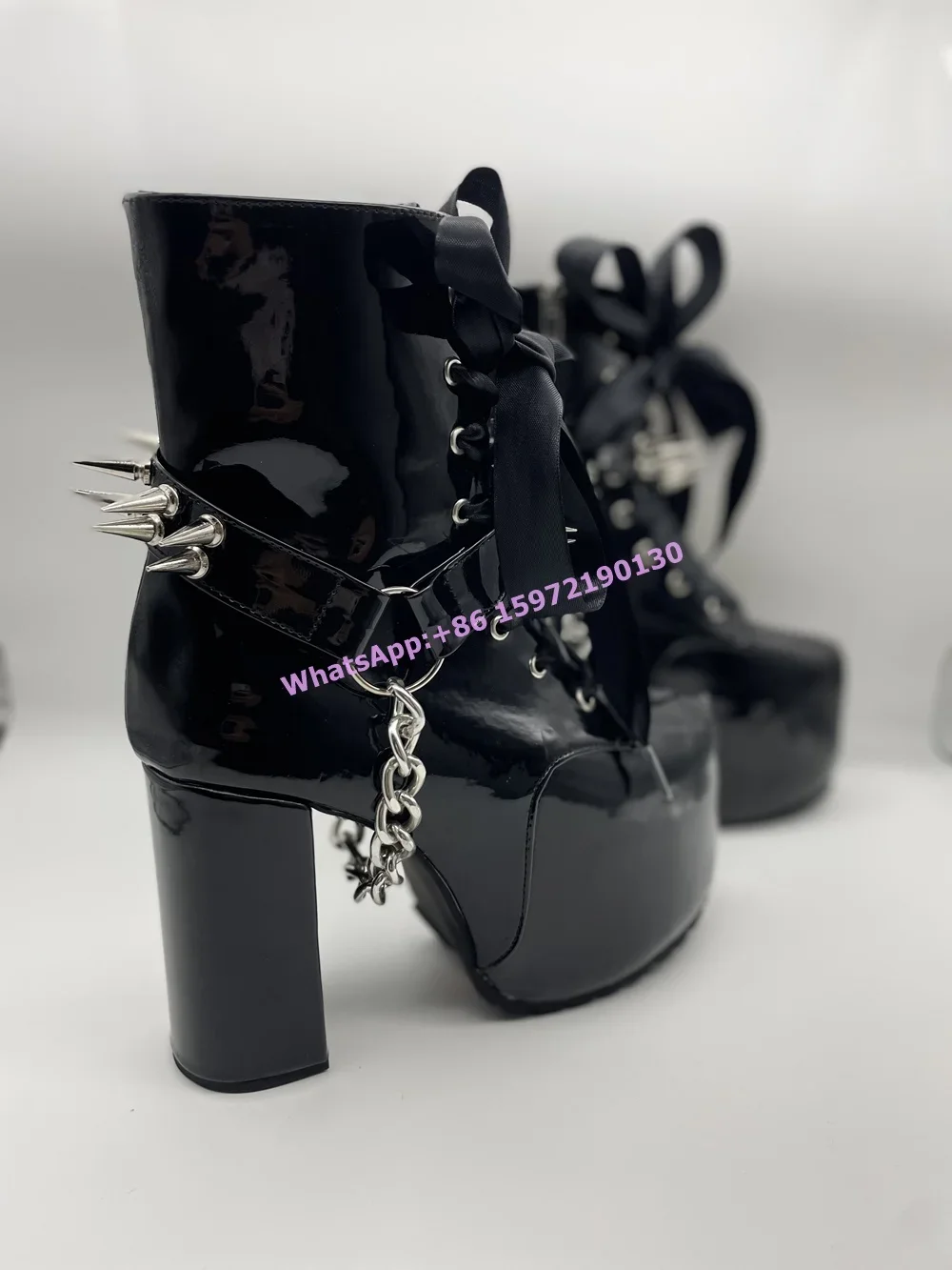 Botki z nitami, czarne, w styl – Ribbon Tie Heel recenzja i cena