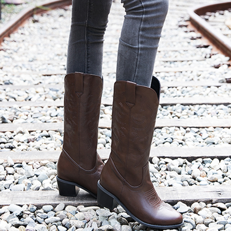 Klasyczne buty do połowy łydki – Western Cowgirl Boot recenzja i cena